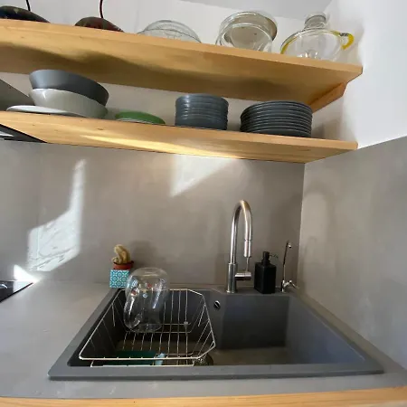 Maria's House Апартаменты *